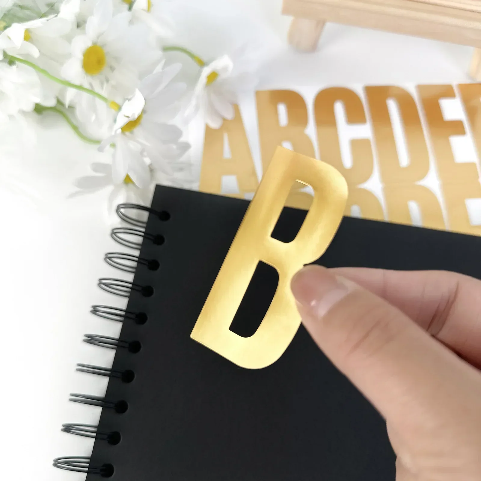 100 pezzi 6 fogli adesivi con  - Gold Foil Flakes recensione e prezzo